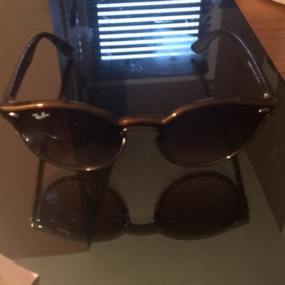 RB2180 Ray Bans 2019 - Picture 3 of 3